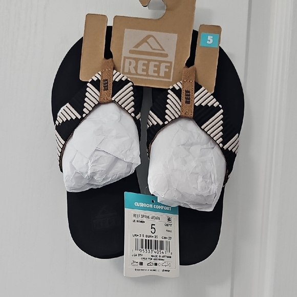 Reef Shoes - Reef Black and Cream Flip Flops